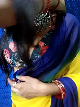 Savita hotmom online show from 4, 4, 2026