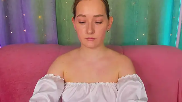 AlinaVice online show from 7, 4, 2026