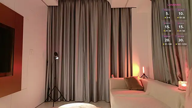 Snapshot of KitayamaChu chatting on 23, 10, 2025 KitayamaChu online show from 23, 10, 2025