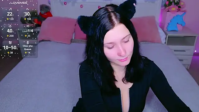 Snapshot of SarahStanley chatting on 10, 2, 2026 SarahStanley online show from 10, 2, 2026