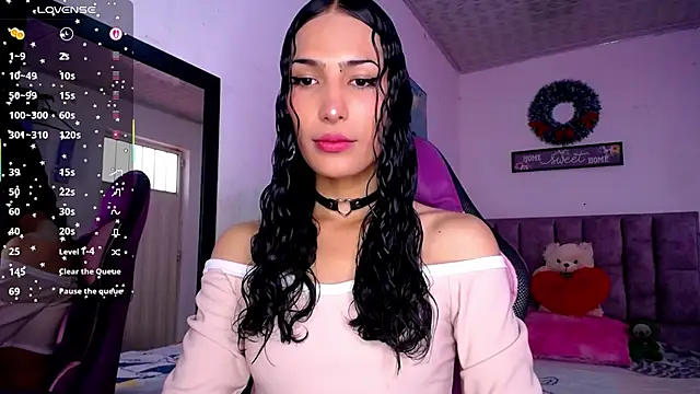 Lanna hott  online show from 4, 6, 2026