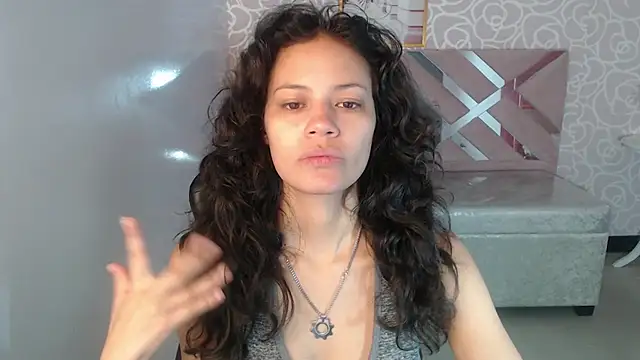 Tyna ch online show from 8, 9, 2025