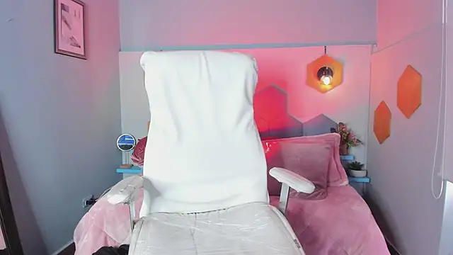 Snapshot of Valkiria_ponce chatting on 3, 3, 2025 Valkiria ponce online show from 3, 3, 2025