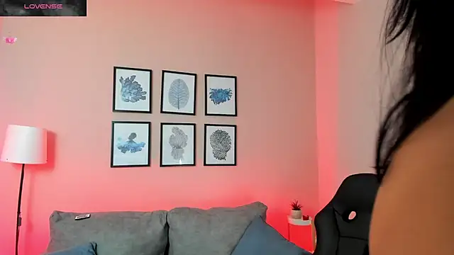 Snapshot of Valkiria_ponce chatting on 17, 9, 2025 Valkiria ponce online show from 17, 9, 2025