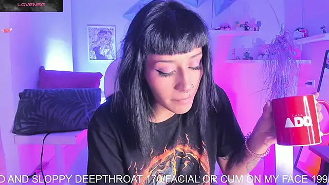 Snapshot of Valkiria_ponce chatting on 15, 10, 2025 Valkiria ponce online show from 15, 10, 2025