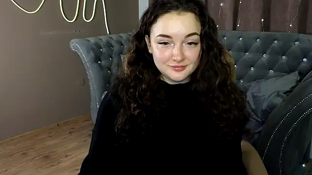 GloriNichols online show from 24, 1, 2025