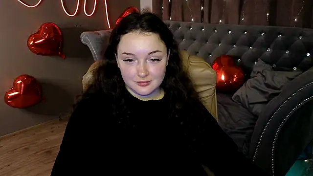 GloriNichols online show from 20, 2, 2025