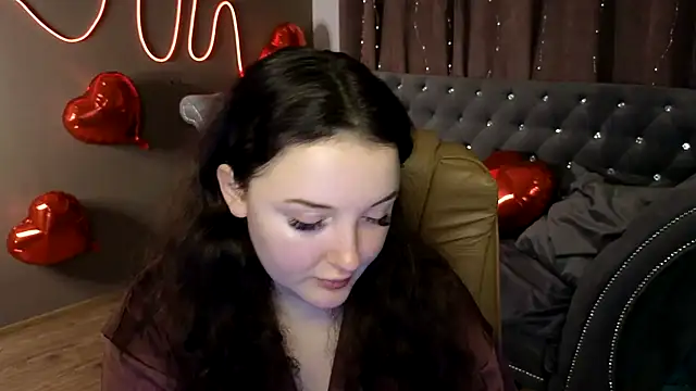 GloriNichols online show from 21, 2, 2025