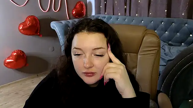 GloriNichols online show from 22, 2, 2025