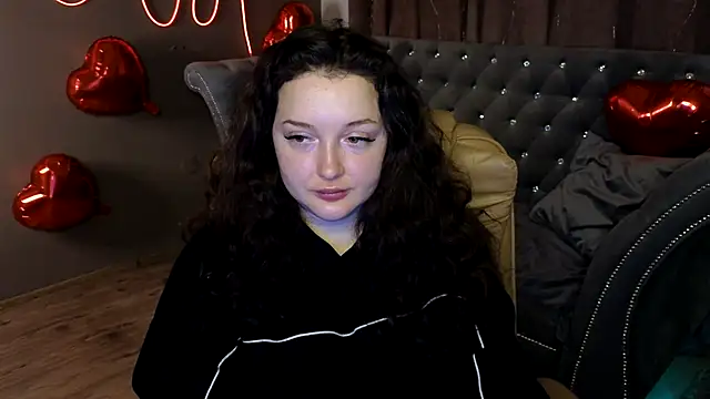 GloriNichols online show from 27, 2, 2025