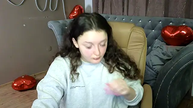 GloriNichols online show from 10, 3, 2025