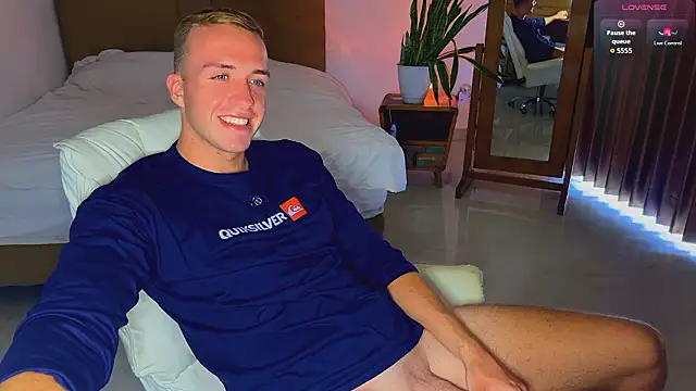 Snapshot of tommy_cumfinger chatting on 27, 2, 2026 tommy cumfinger online show from 27, 2, 2026