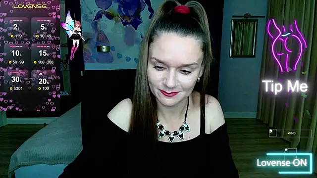 Snapshot of AriaGray chatting on 11, 10, 2025 AriaGray online show from 11, 10, 2025