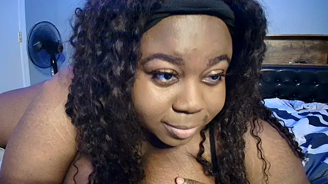 Snapshot of nastygal1999 chatting on 12, 2, 2026 nastygal1999 online show from 12, 2, 2026