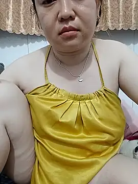 Snapshot of VyOanh2K chatting on 25, 6, 2026 VyOanh2K online show from 25, 6, 2026