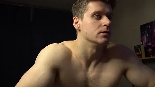 Snapshot of Bruno_Banani chatting on 8, 2, 2026 Bruno Banani online show from 8, 2, 2026