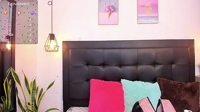 Snapshot of sweet_abby1 chatting on 5, 12, 2024 sweet abby1 online show from 5, 12, 2024