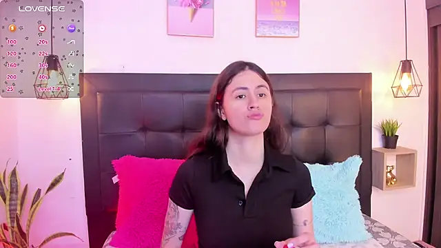 Snapshot of sweet_abby1 chatting on 15, 12, 2024 sweet abby1 online show from 15, 12, 2024