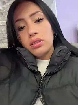 Snapshot of Sara_luna_ chatting on 14, 12, 2024 Sara luna  online show from 14, 12, 2024