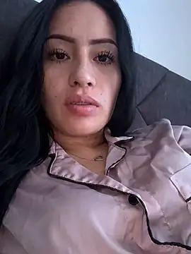 Snapshot of Sara_luna_ chatting on 17, 12, 2024 Sara luna  online show from 17, 12, 2024