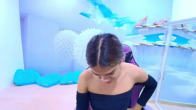 Snapshot of DEMI_LEED chatting on 18, 2, 2026 DEMI LEED online show from 18, 2, 2026