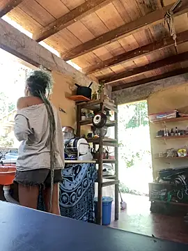 Snapshot of sammoura01 chatting on 24, 9, 2025 sammoura01 online show from 24, 9, 2025