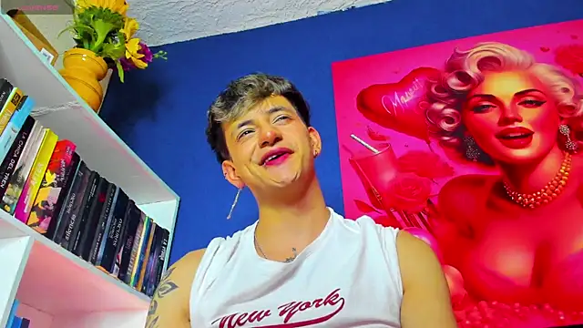 GabyThoms online show from 6, 2, 2025