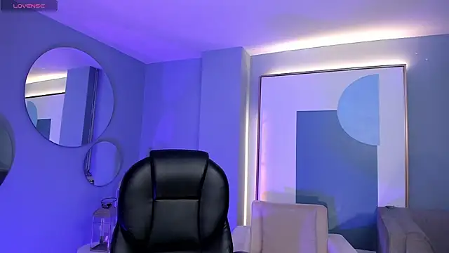 HannahJamesX online show from 19, 6, 2026