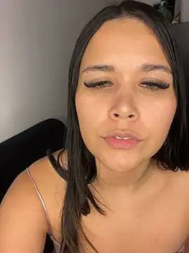 Snapshot of Hanna_Stanx chatting on 27, 12, 2024 Hanna Stanx online show from 27, 12, 2024