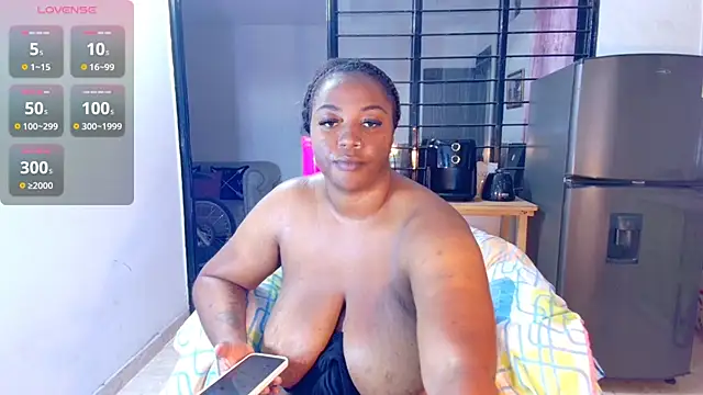 Snapshot of CiaraEbony chatting on 12, 2, 2025 CiaraEbony online show from 12, 2, 2025
