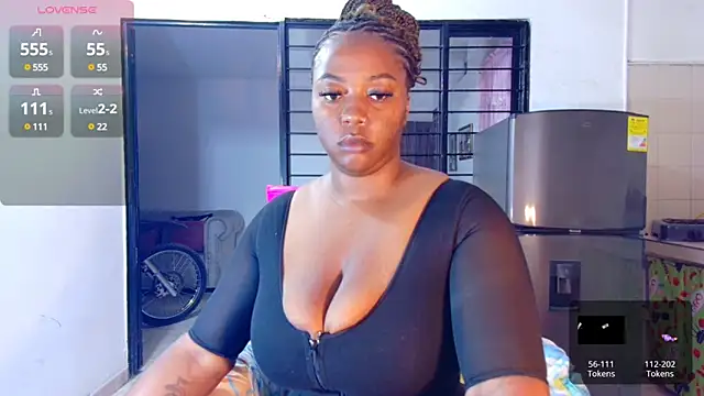 Snapshot of CiaraEbony chatting on 7, 3, 2025 CiaraEbony online show from 7, 3, 2025
