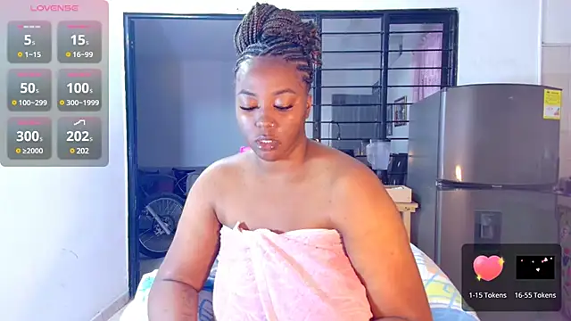Snapshot of CiaraEbony chatting on 9, 3, 2025 CiaraEbony online show from 9, 3, 2025