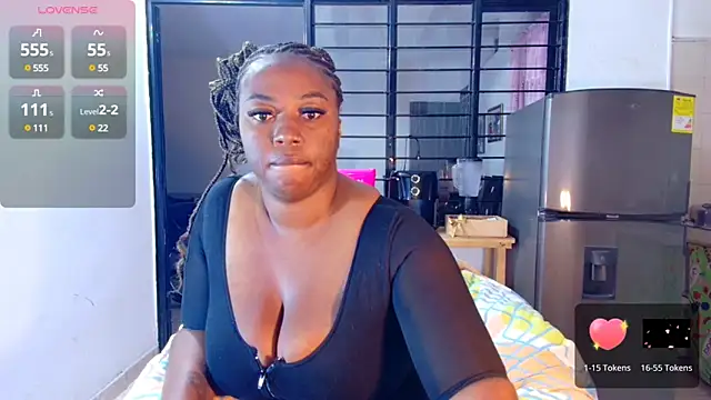 Snapshot of CiaraEbony chatting on 9, 3, 2025 CiaraEbony online show from 9, 3, 2025