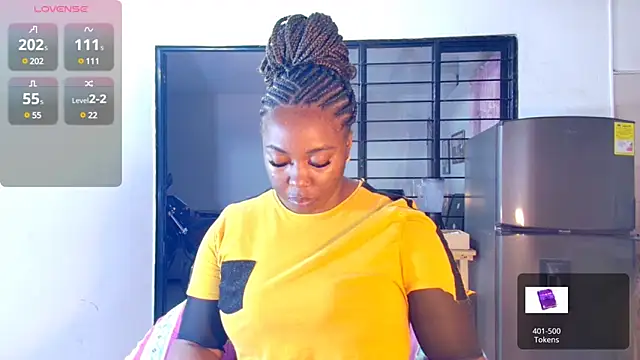 Snapshot of CiaraEbony chatting on 11, 3, 2025 CiaraEbony online show from 11, 3, 2025