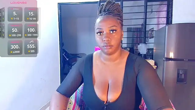 Snapshot of CiaraEbony chatting on 11, 3, 2025 CiaraEbony online show from 11, 3, 2025