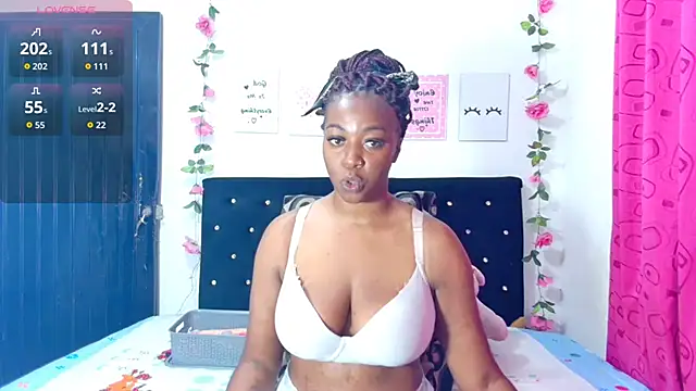 Snapshot of CiaraEbony chatting on 6, 11, 2025 CiaraEbony online show from 6, 11, 2025