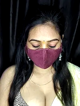 Snapshot of Monalisha_G chatting on 9, 5, 2026 Monalisha G online show from 9, 5, 2026