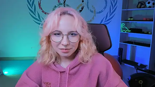 JasmineMilko online show from 7, 2, 2025