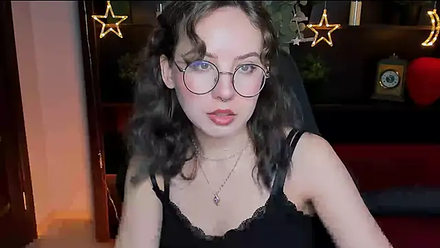 Snapshot of JasmineMilko chatting on 6, 6, 2026 JasmineMilko online show from 6, 6, 2026