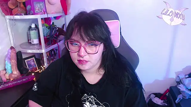 LiloMoon69 online show from 15, 1, 2025