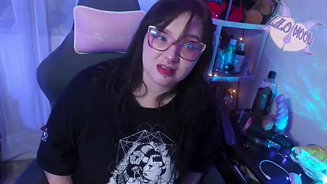 LiloMoon69 online show from 18, 3, 2025