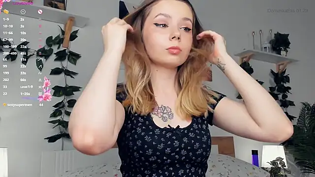 Snapshot of DominikaElis chatting on 23, 1, 2025 DominikaElis online show from 23, 1, 2025