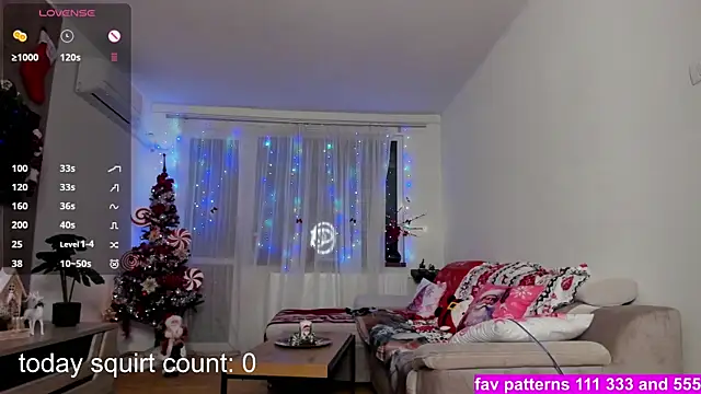 Snapshot of GabrielaLove_ chatting on 16, 12, 2025 GabrielaLove online show from 16, 12, 2025