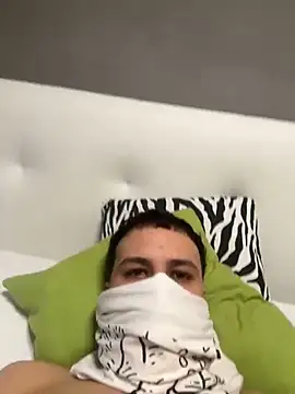 Snapshot of yayaya55598 chatting on 1, 1, 2025 yayaya55598 online show from 1, 1, 2025