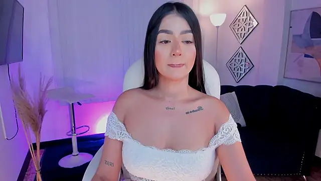 Snapshot of amelie_jhons chatting on 15, 1, 2025 amelie jhons online show from 15, 1, 2025