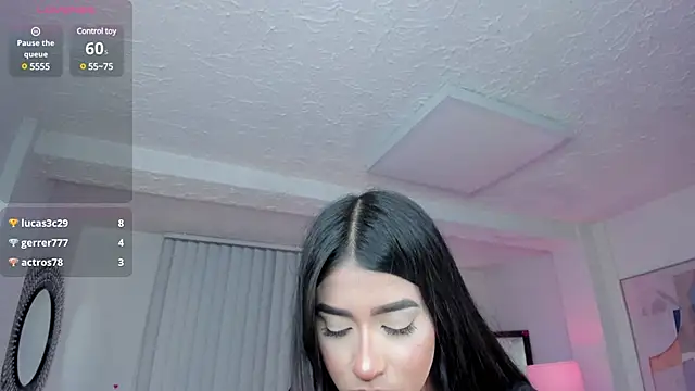 Snapshot of amelie_jhons chatting on 23, 2, 2025 amelie jhons online show from 23, 2, 2025