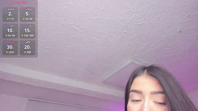 Snapshot of amelie_jhons chatting on 10, 3, 2025 amelie jhons online show from 10, 3, 2025