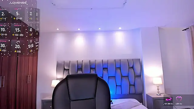 Snapshot of amelie_jhons chatting on 8, 1, 2026 amelie jhons online show from 8, 1, 2026