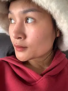 Zeni fer online show from 5, 1, 2025