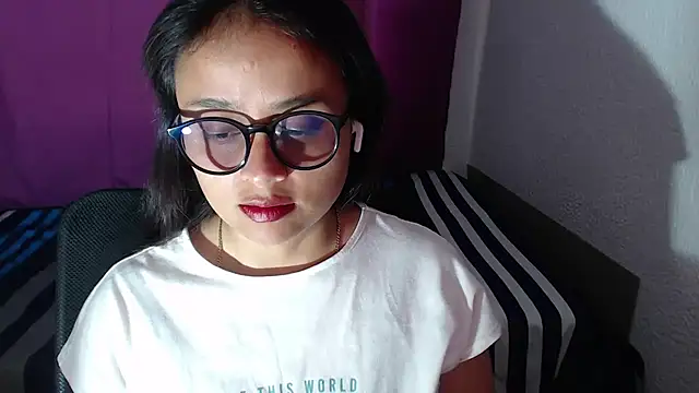 Snapshot of passion_sweet07 chatting on 9, 9, 2025 passion sweet07 online show from 9, 9, 2025